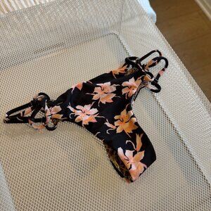 Acacia Swim Vintage Aloha Kauai Bottoms